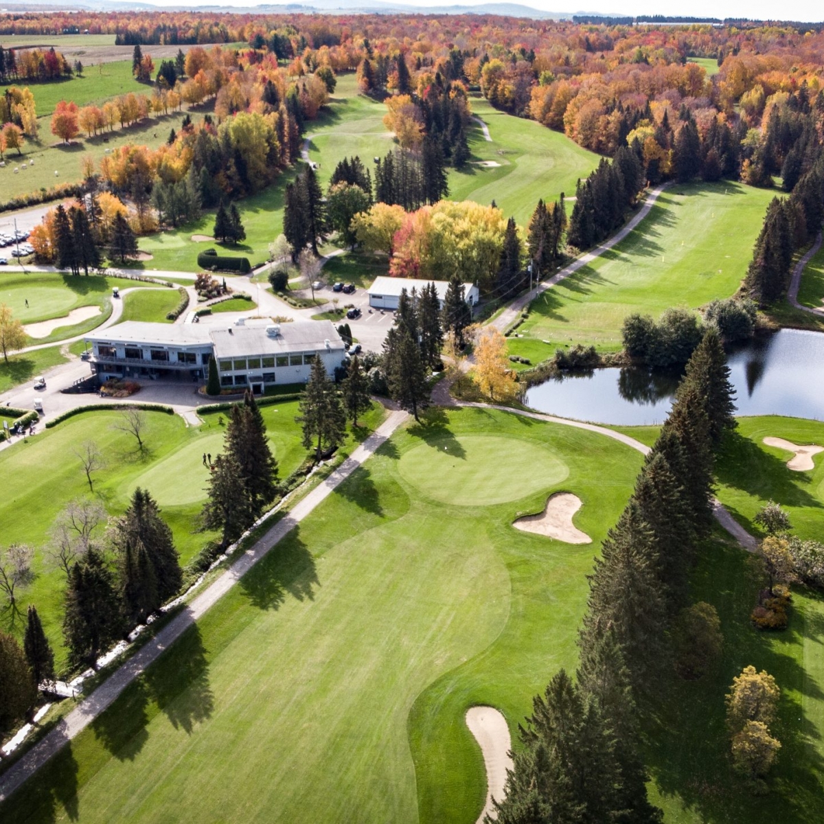 Découvrez en images le Club de golf de SainteMarie